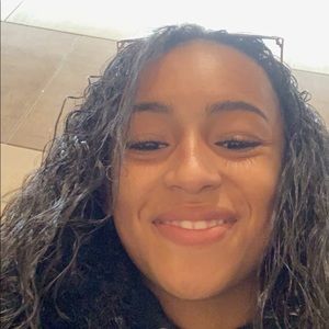 Meet your Posher, Deja